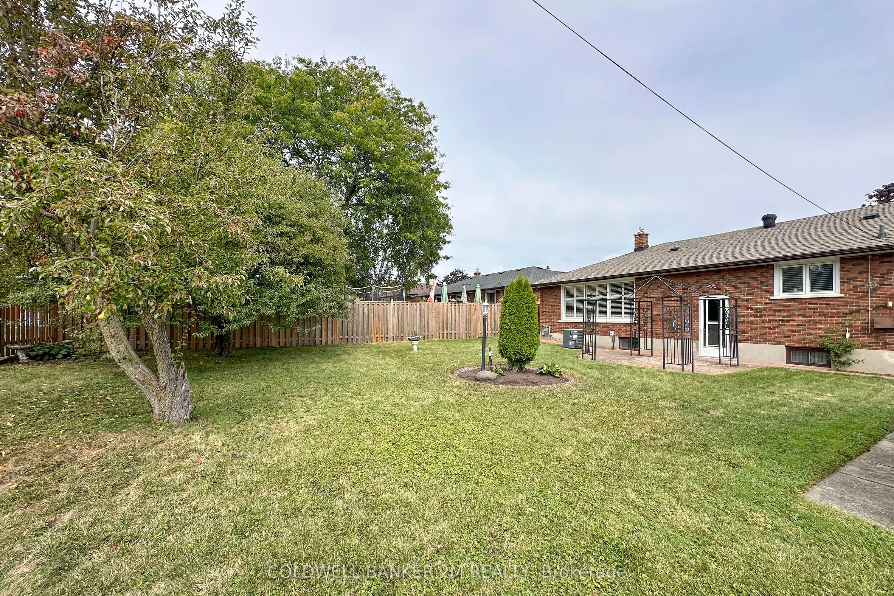 624 Gibbons Street