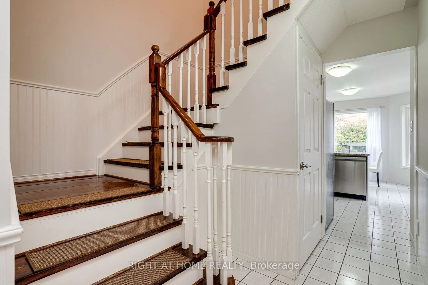 41 Steele Valley Court