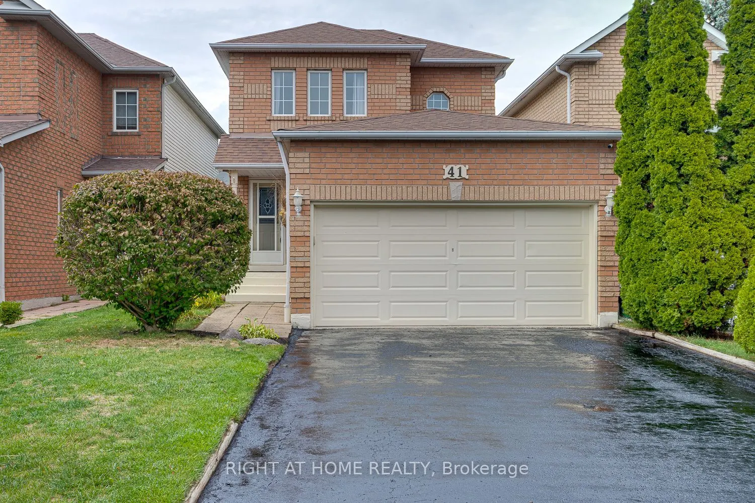 41 Steele Valley Court