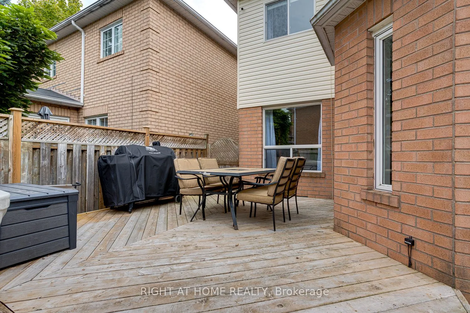 41 Steele Valley Court