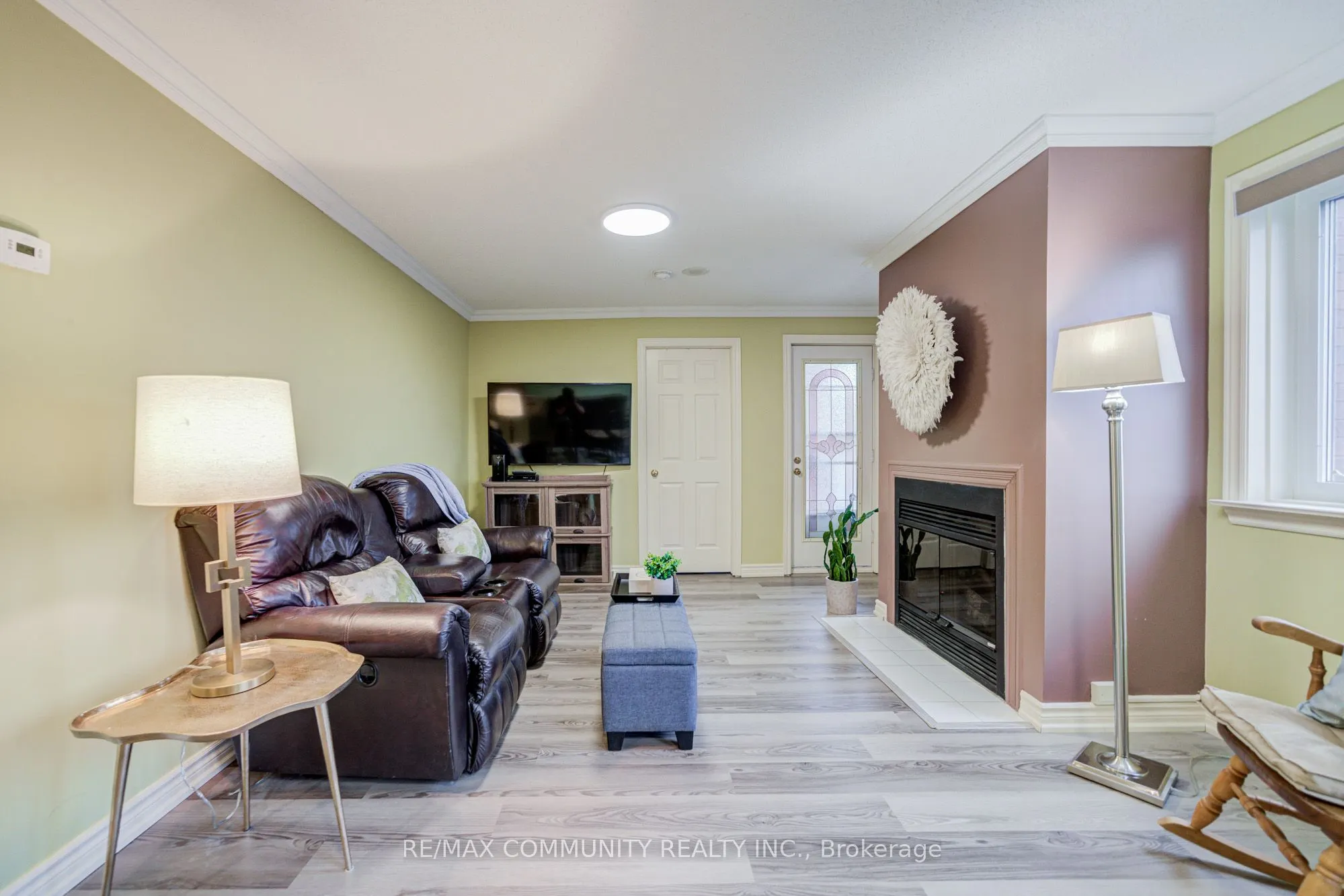 191 Lake Driveway W, #201