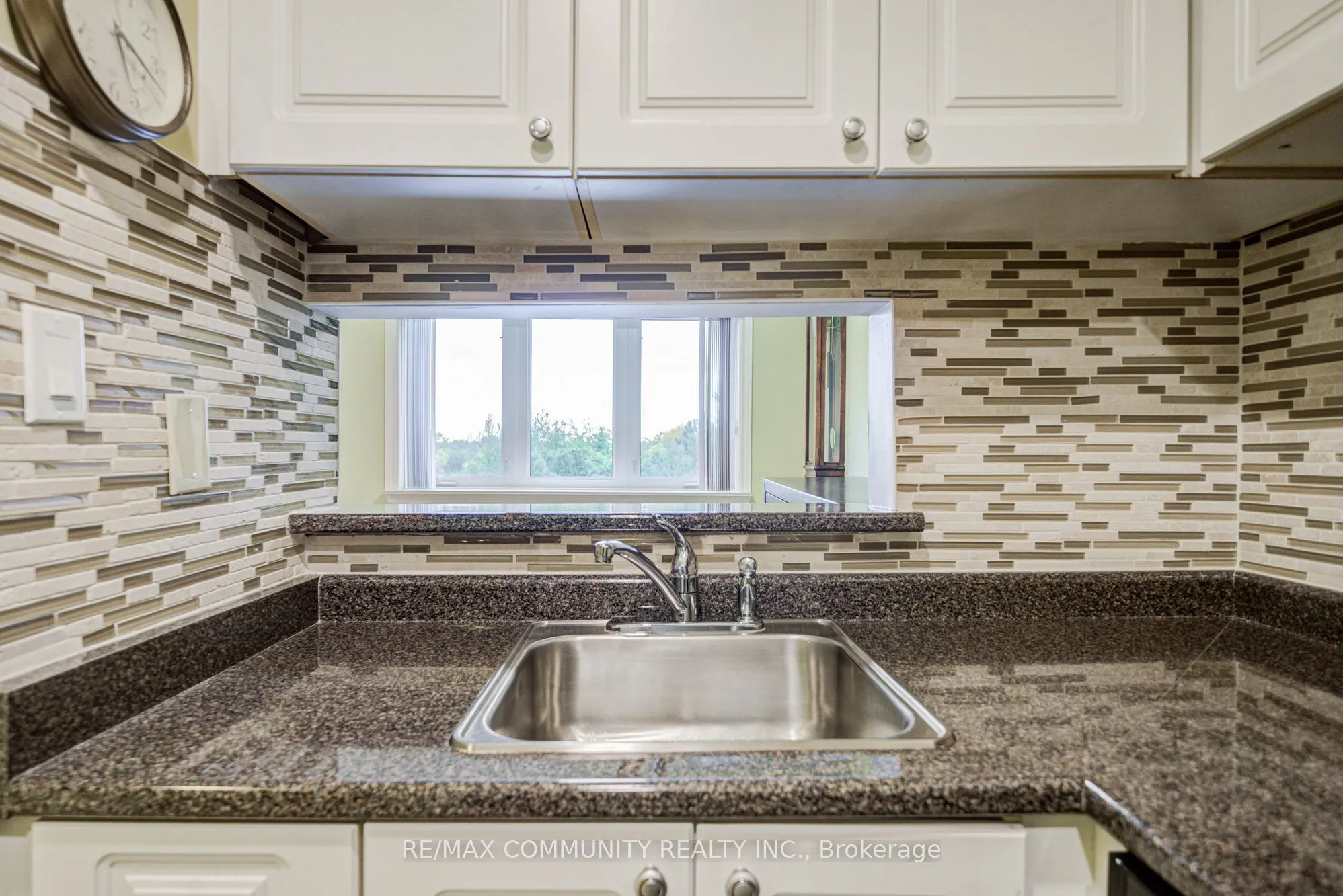 191 Lake Driveway W, #201