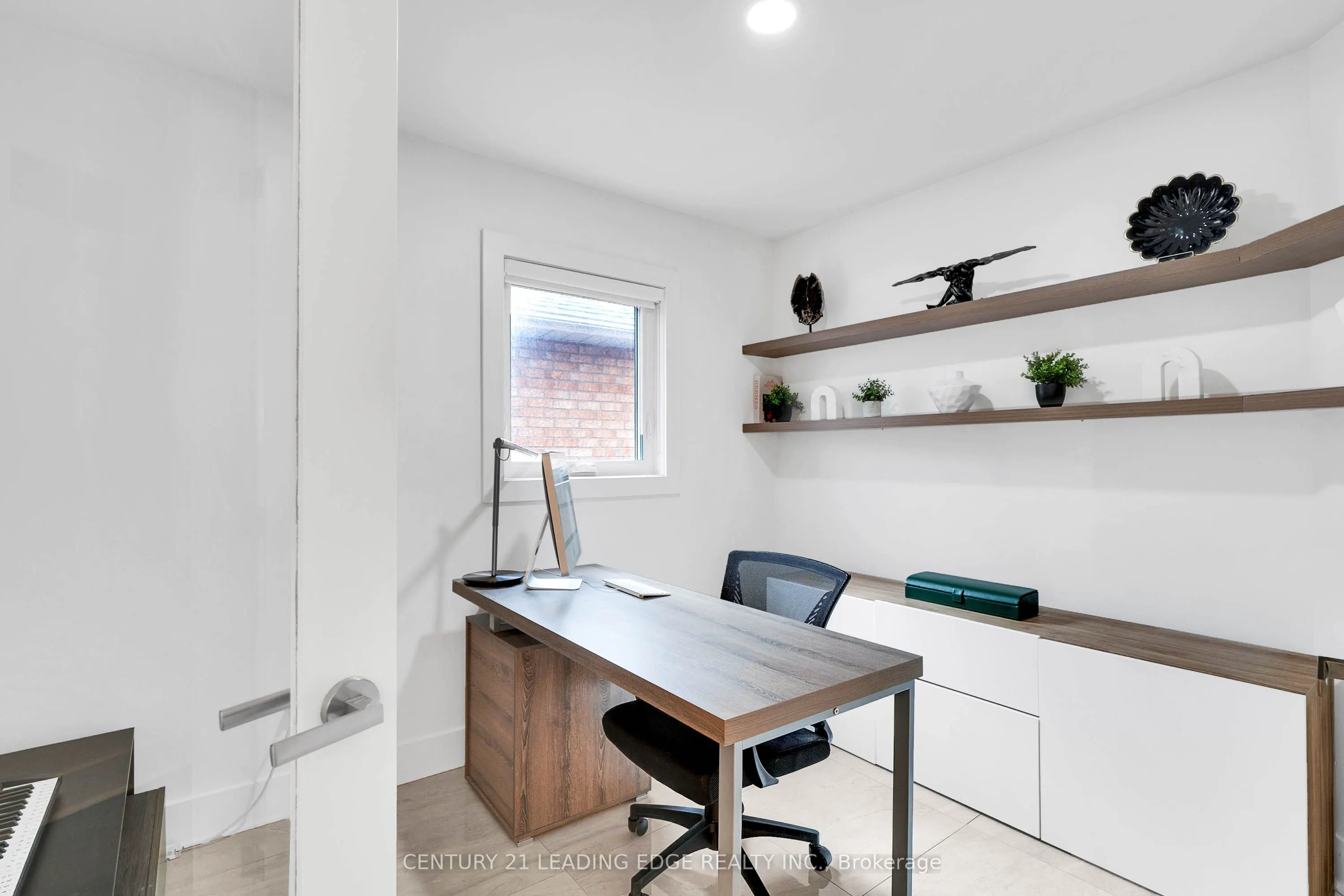 3 Hemans Court