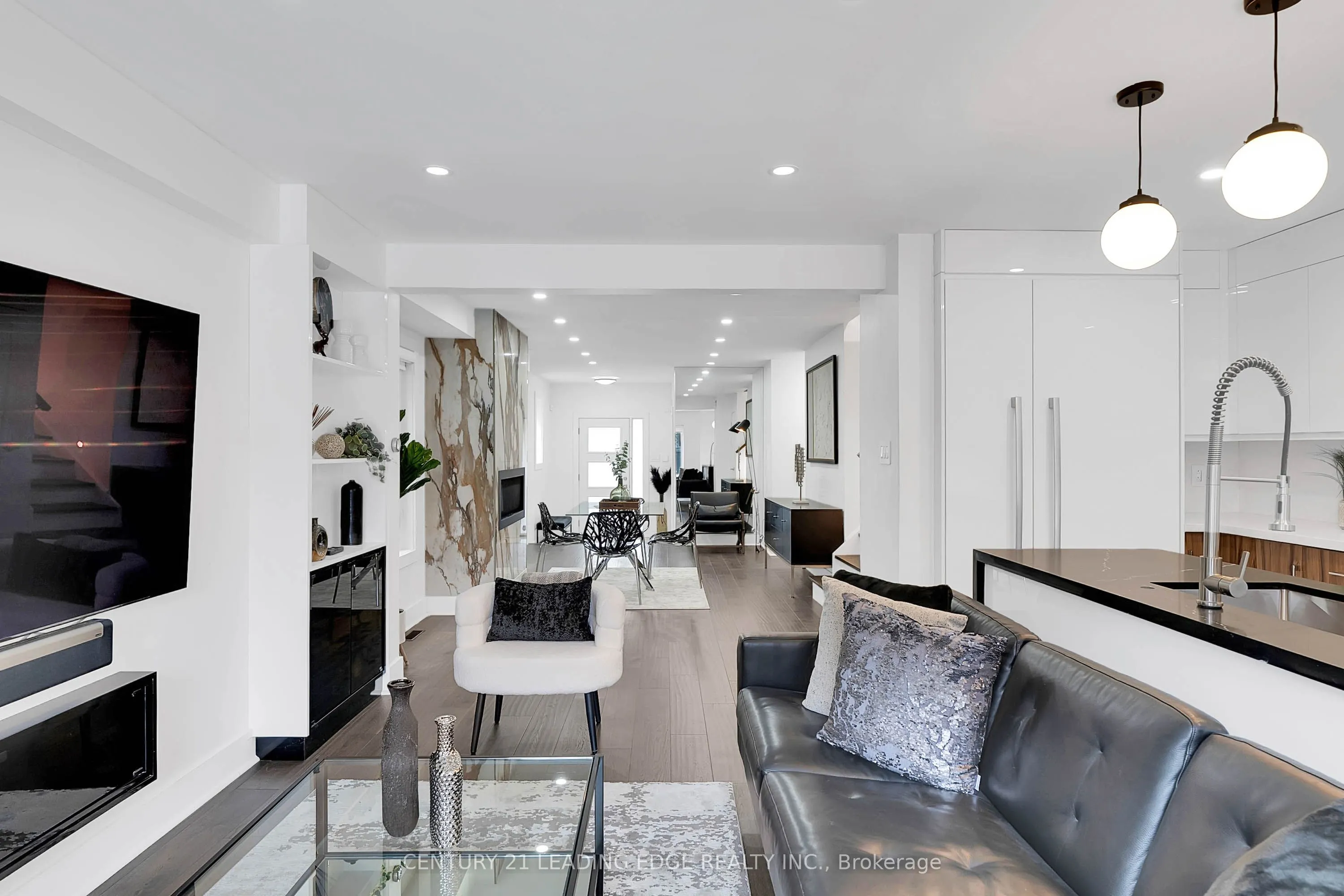 3 Hemans Court