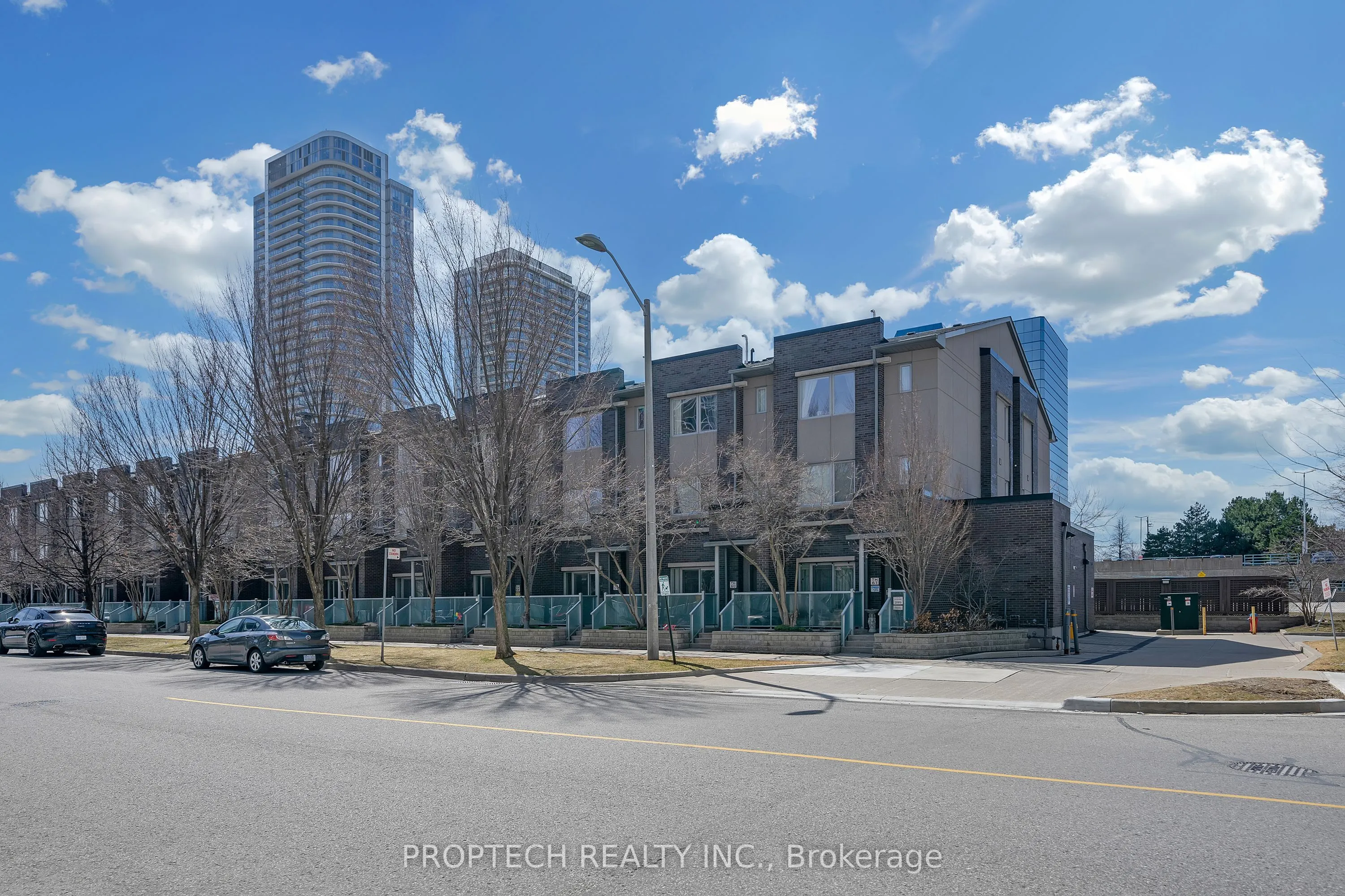 295 Village Green Square, #67