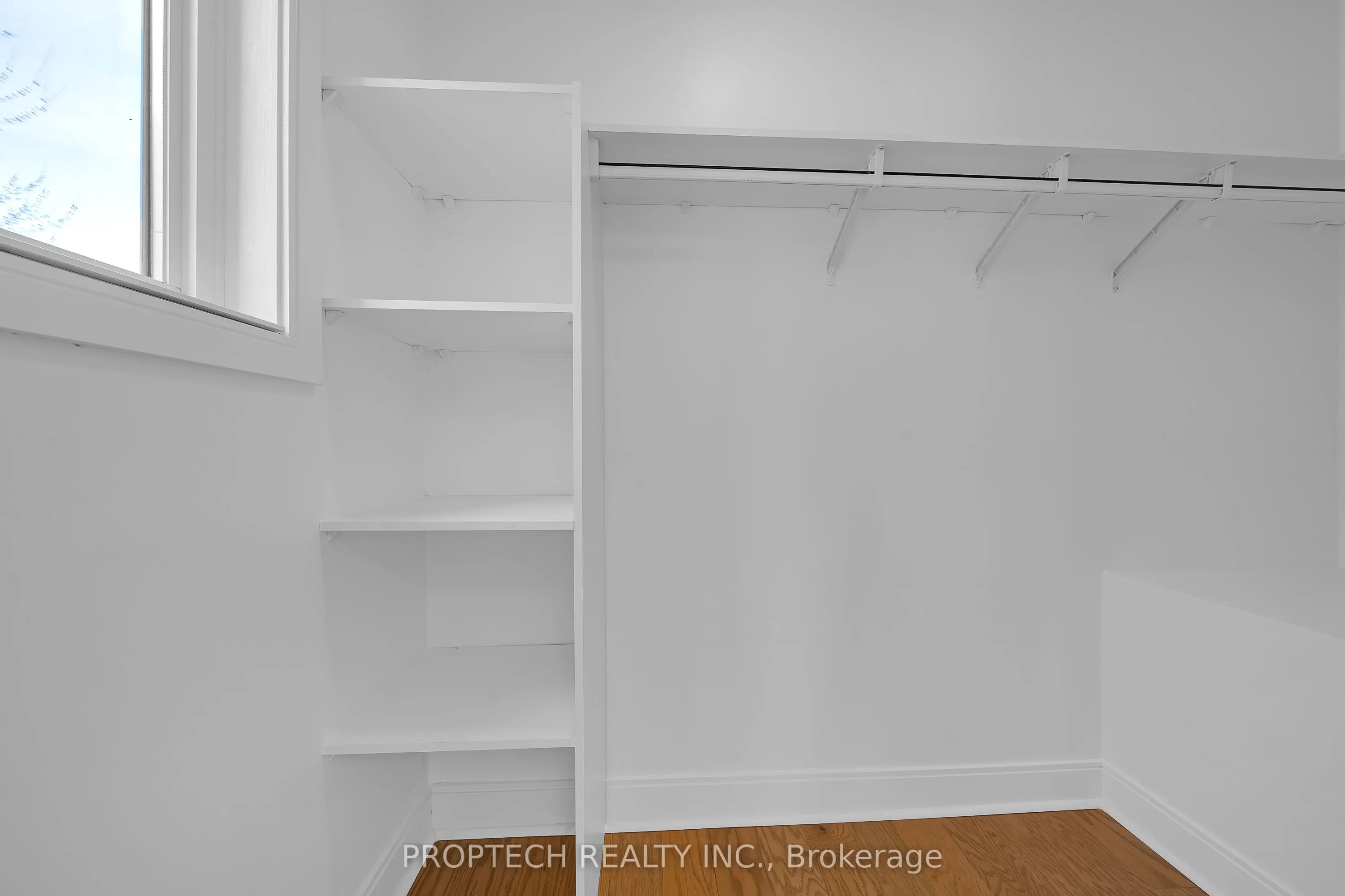 295 Village Green Square, #67