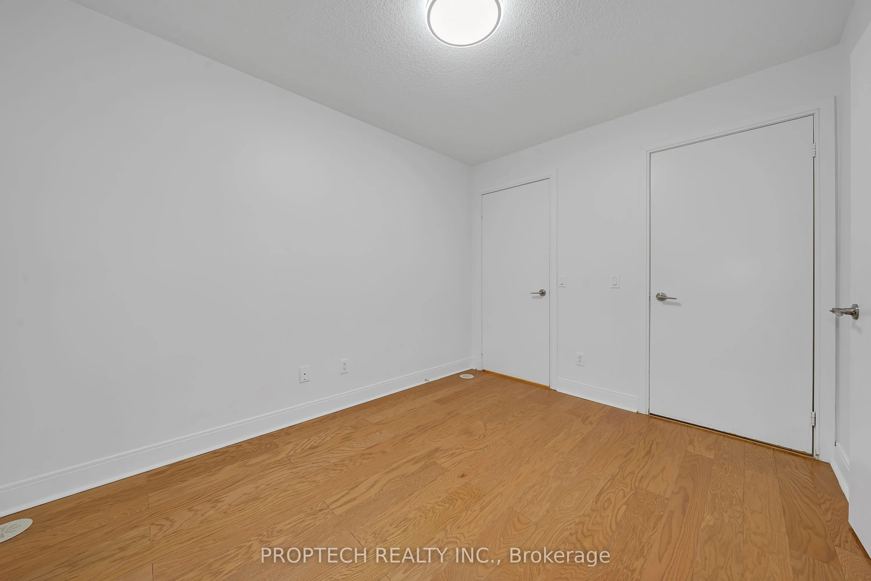 295 Village Green Square, #67