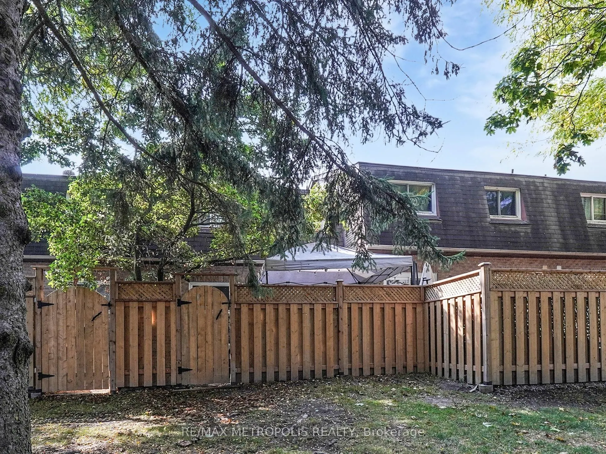 44 Willows Lane, #4040