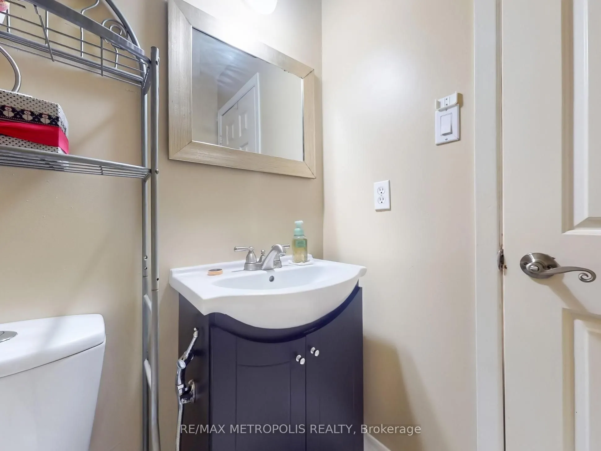 44 Willows Lane, #4040