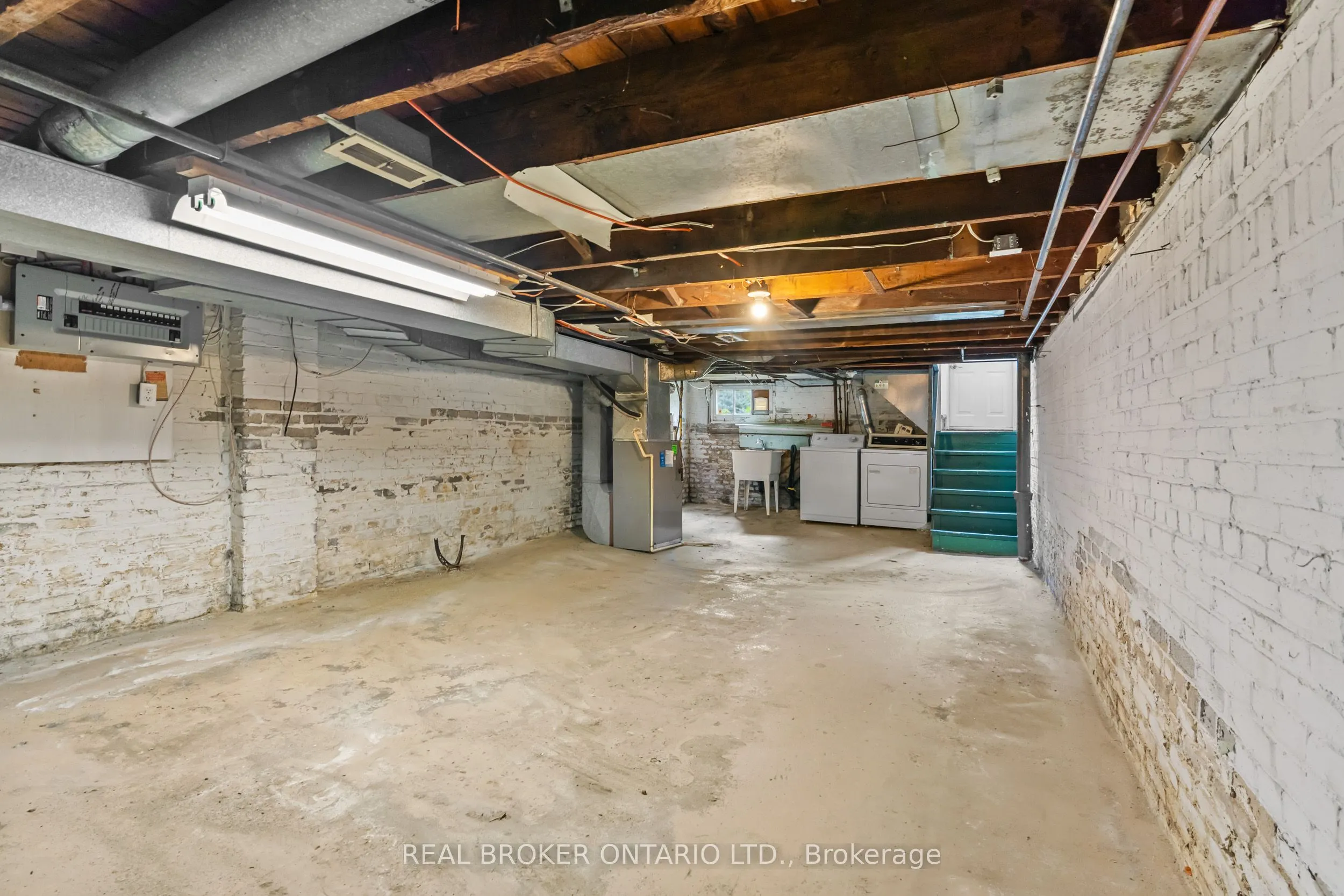 47 Mortimer Avenue
