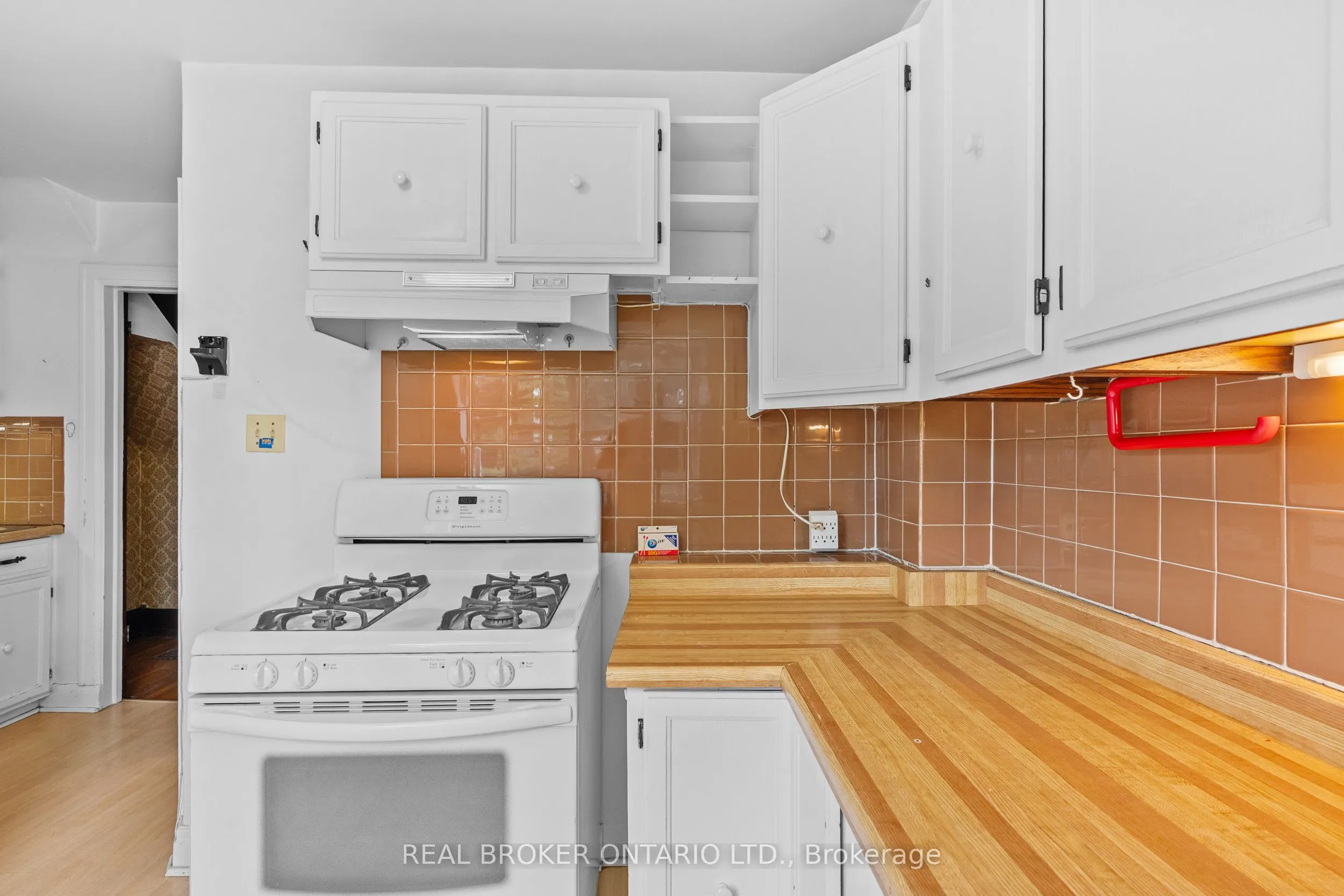 47 Mortimer Avenue