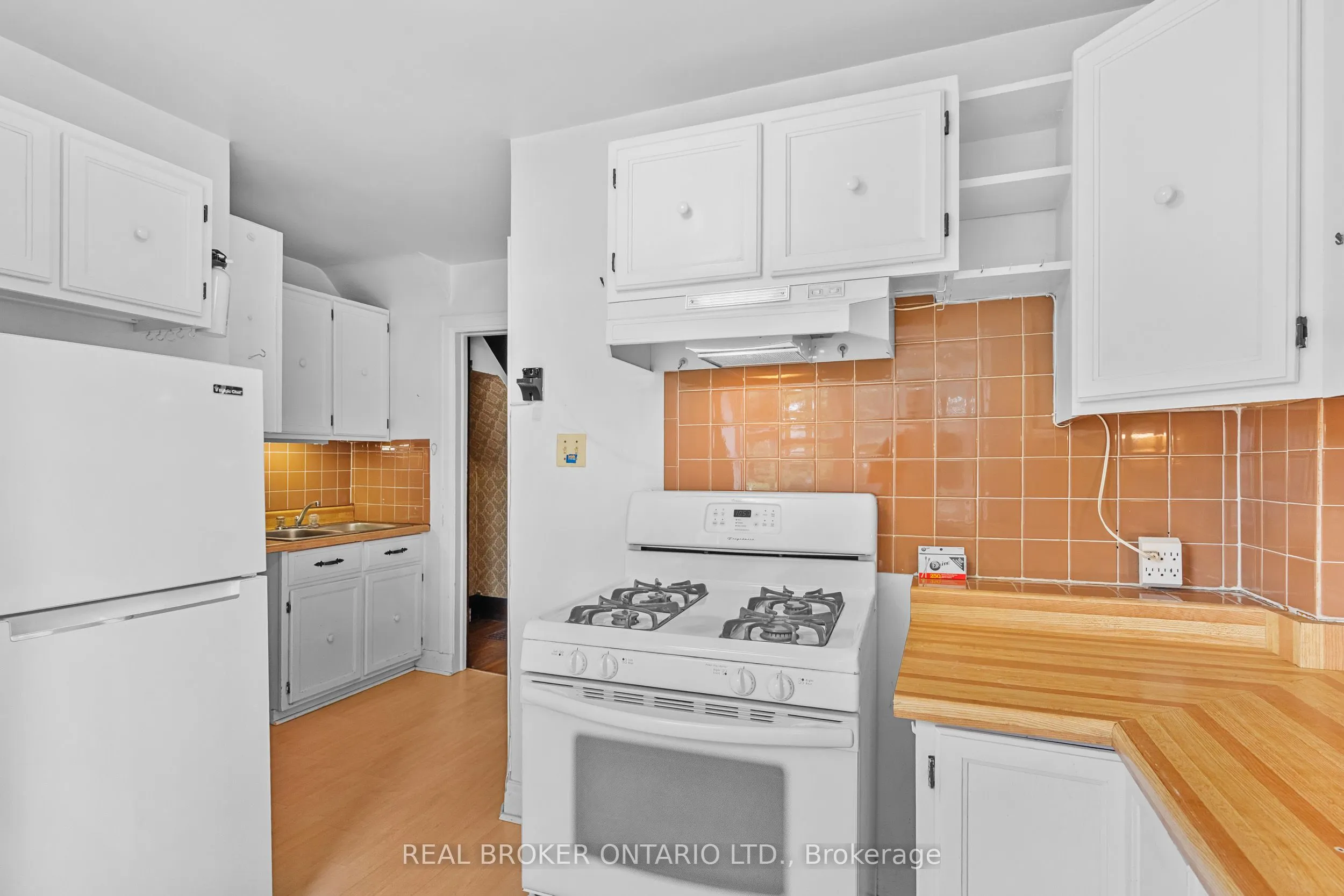 47 Mortimer Avenue