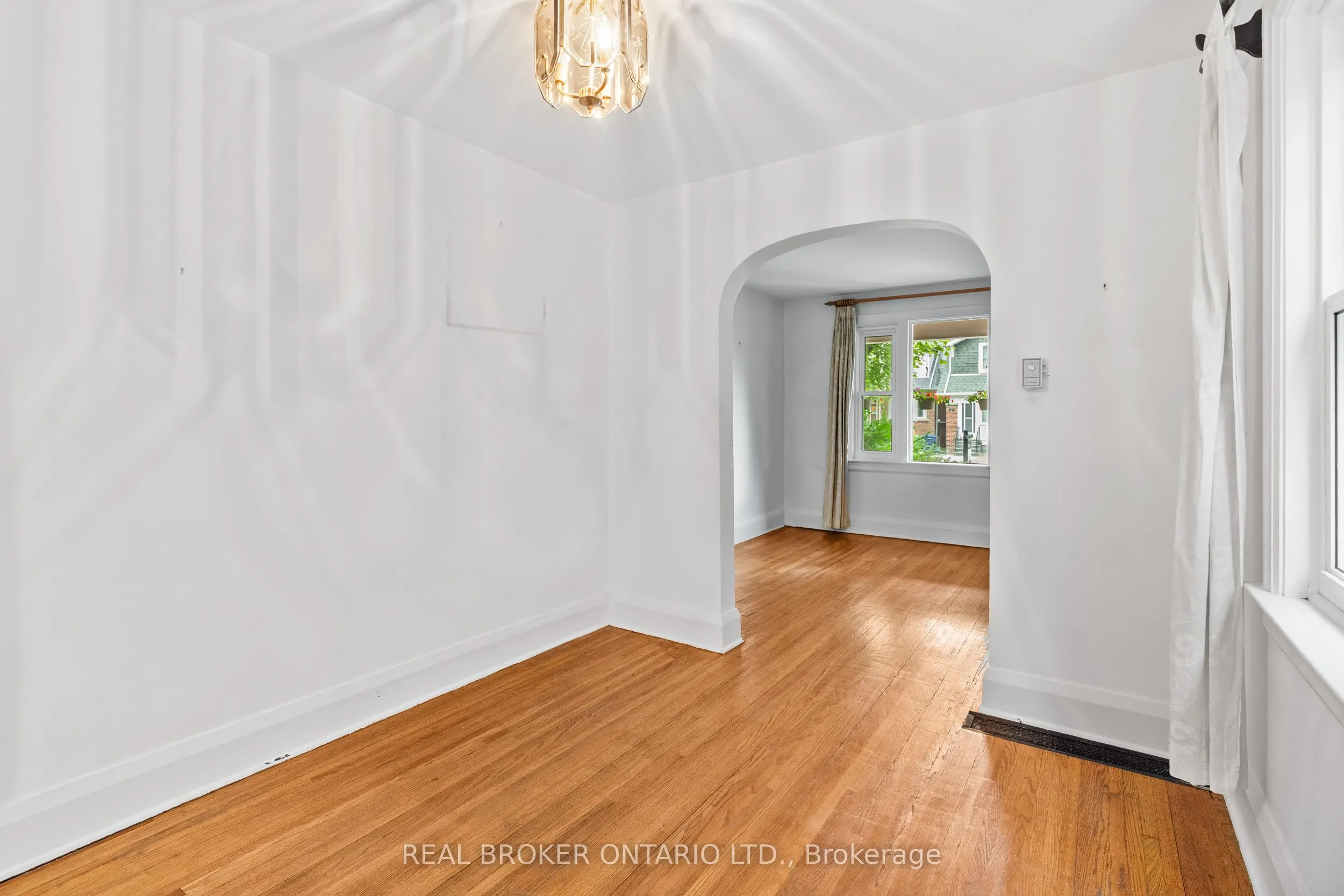 47 Mortimer Avenue