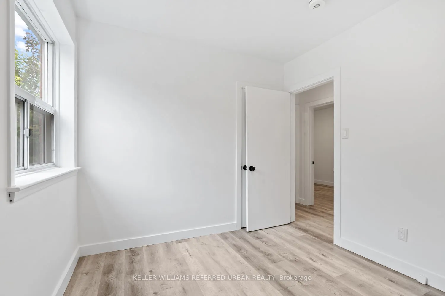 73 Trinnell Boulevard