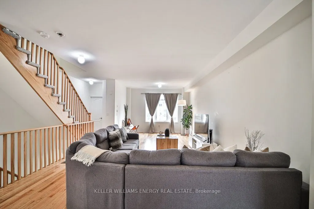 4 Healthcote Lane
