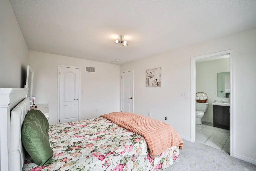 4 Healthcote Lane