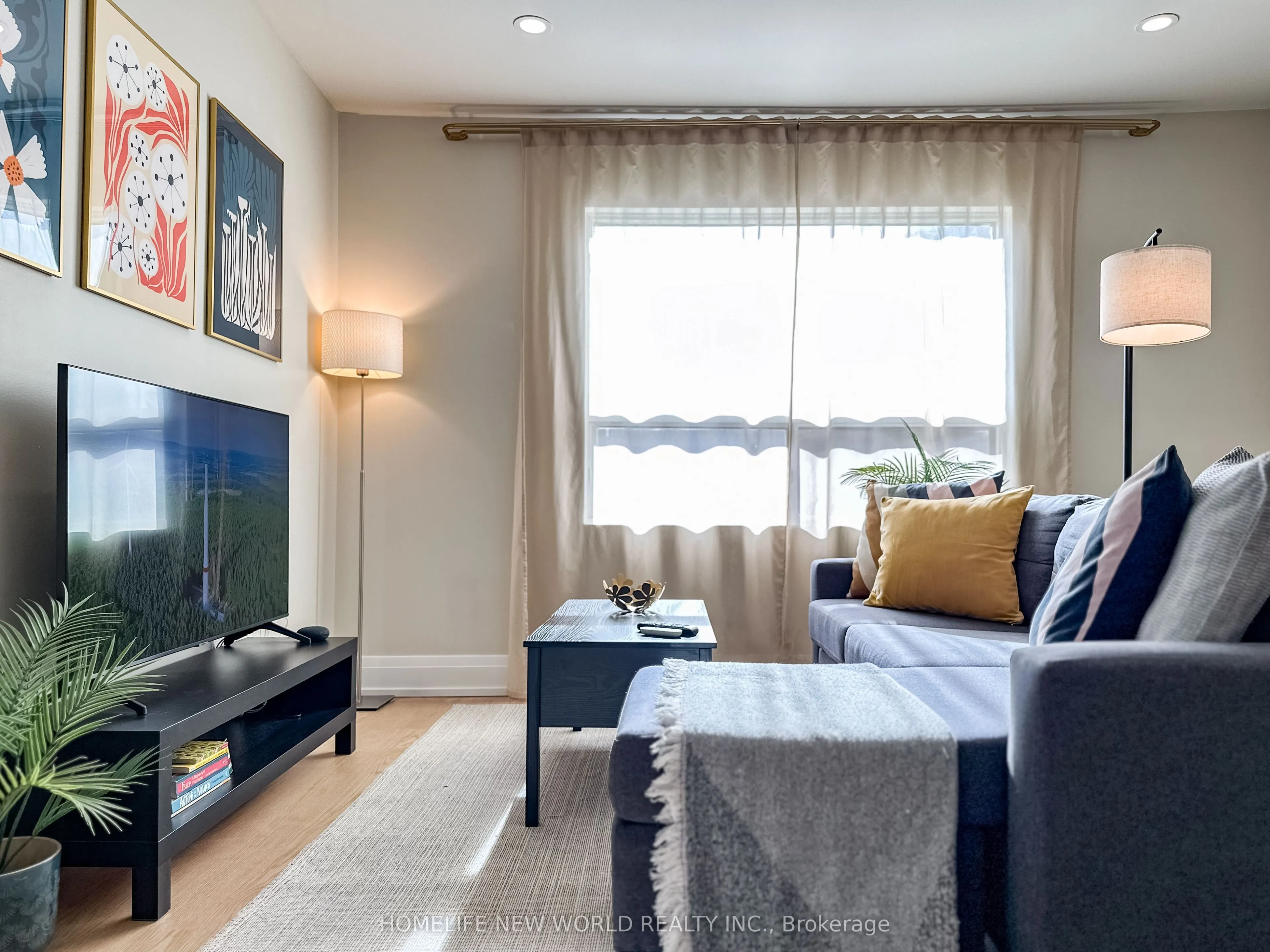 27 Marigold Avenue, #Upper