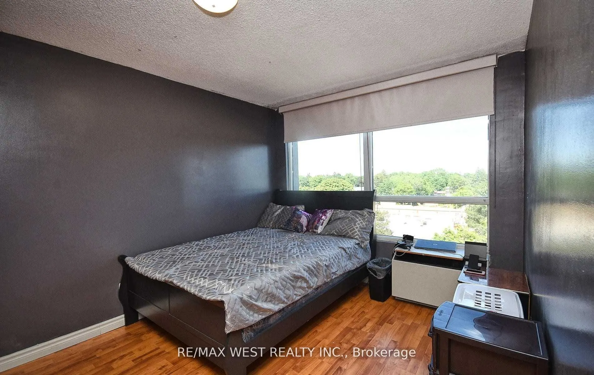 1 Reidmount Avenue, #706
