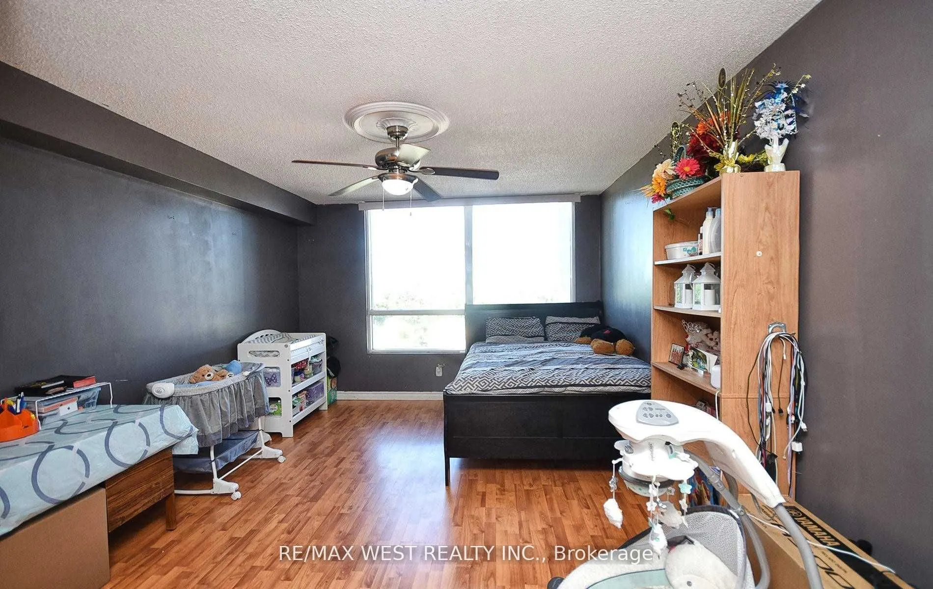 1 Reidmount Avenue, #706