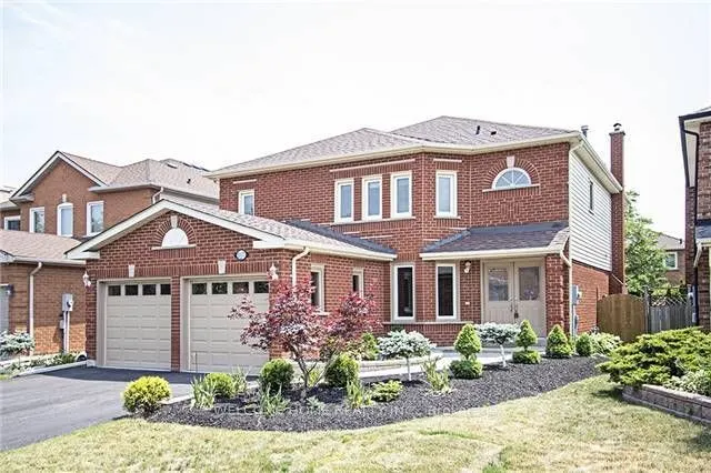 1037 Sandcliff Drive E