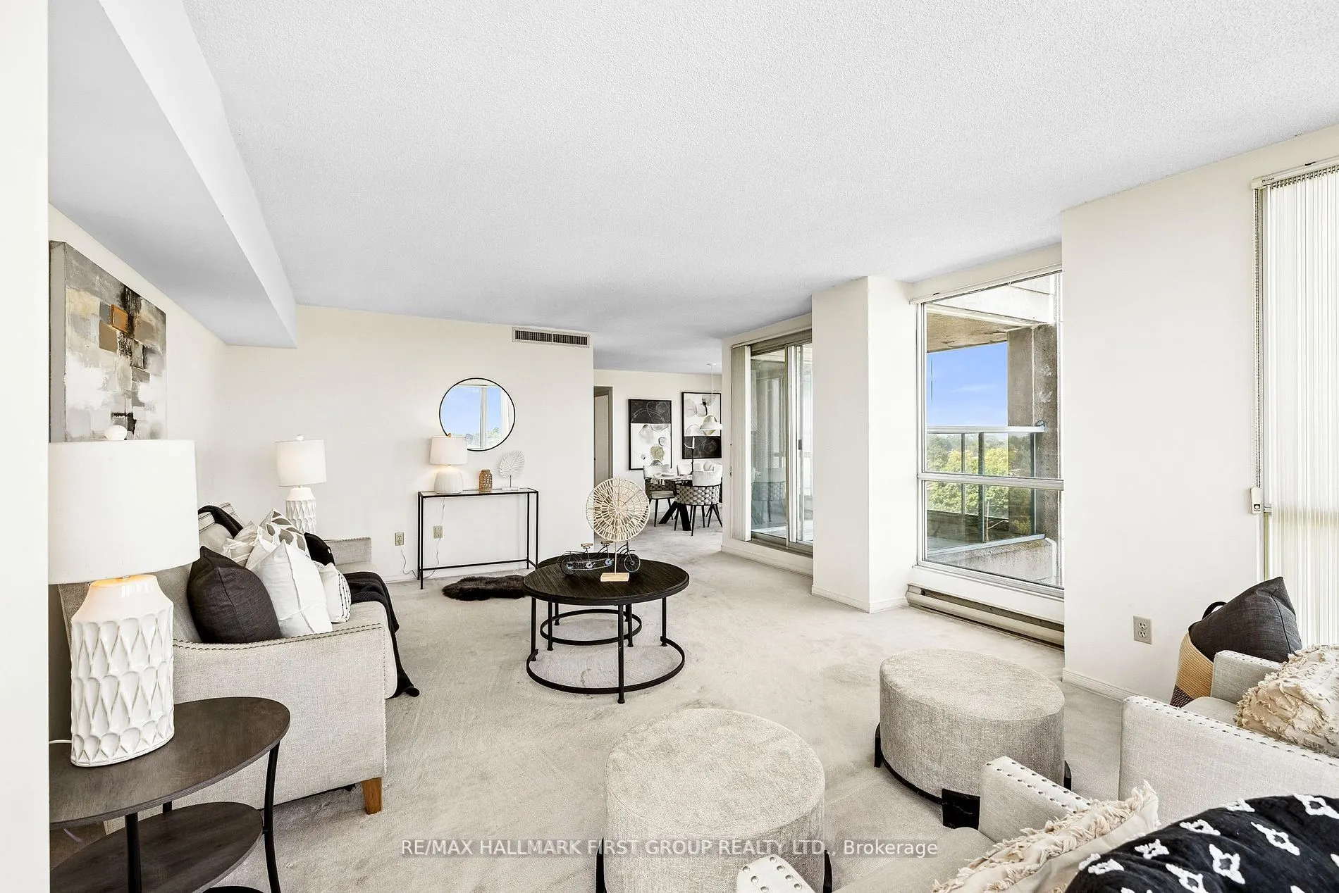 25 Cumberland Lane, #701