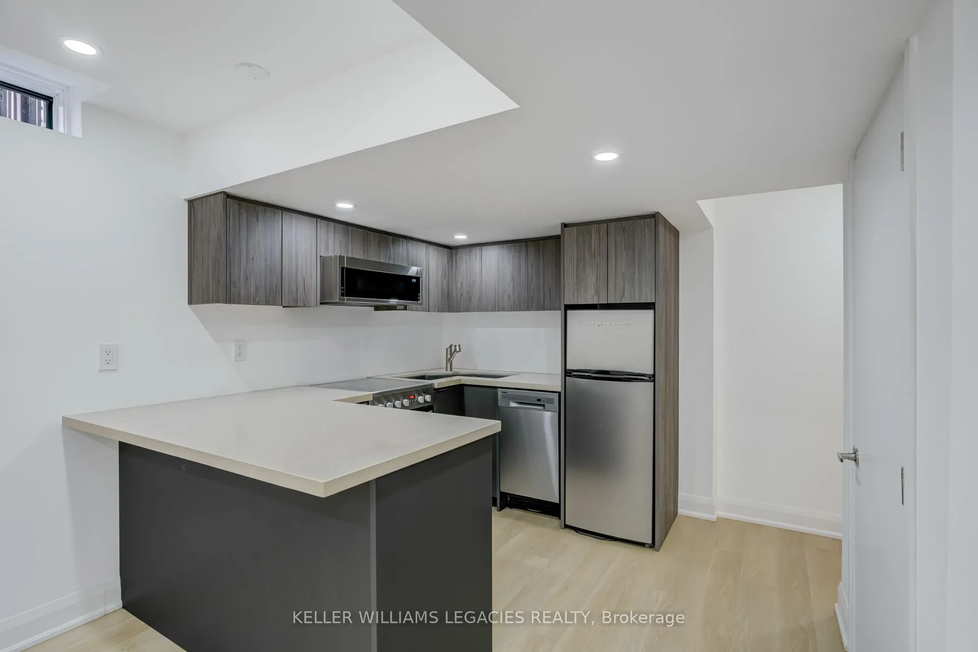 1371 Gull Crossing, #B