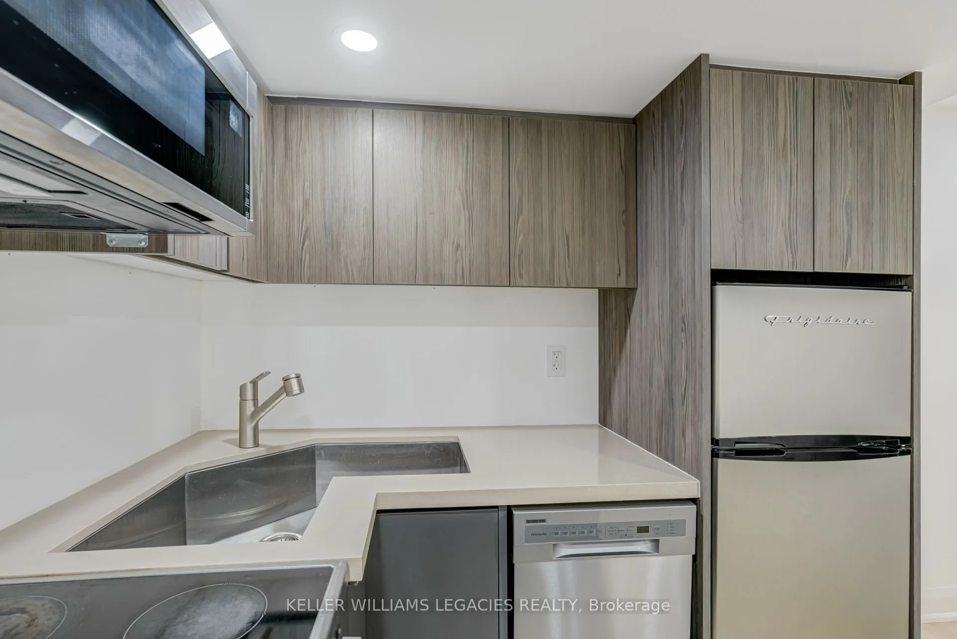1371 Gull Crossing, #B