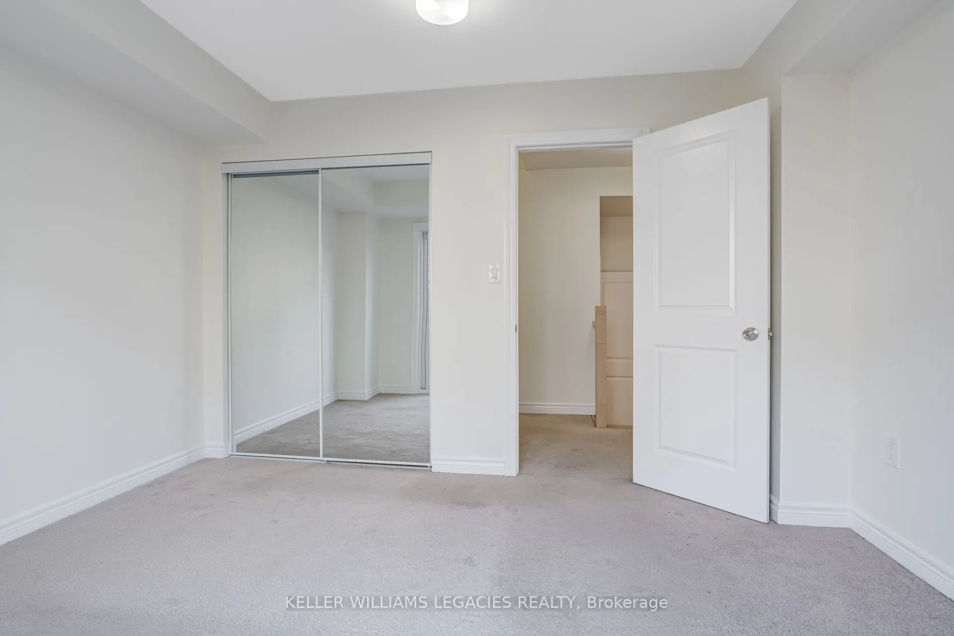 1371 Gull Crossing, #B