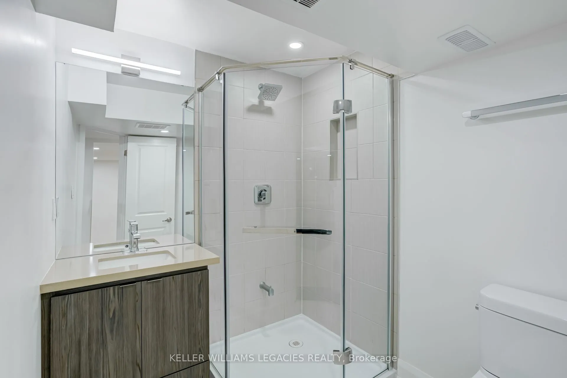 1371 Gull Crossing, #B