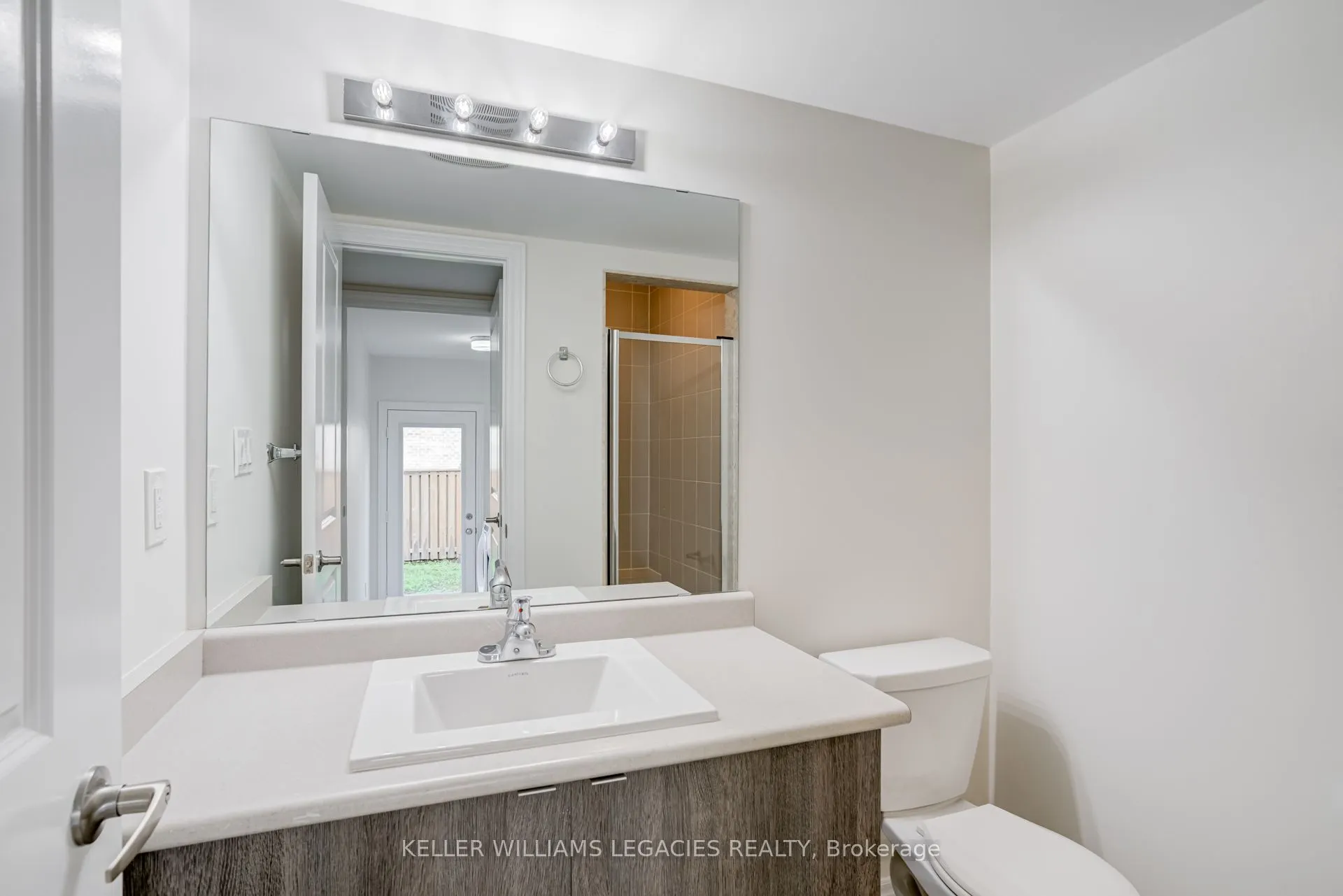 1371 Gull Crossing, #B