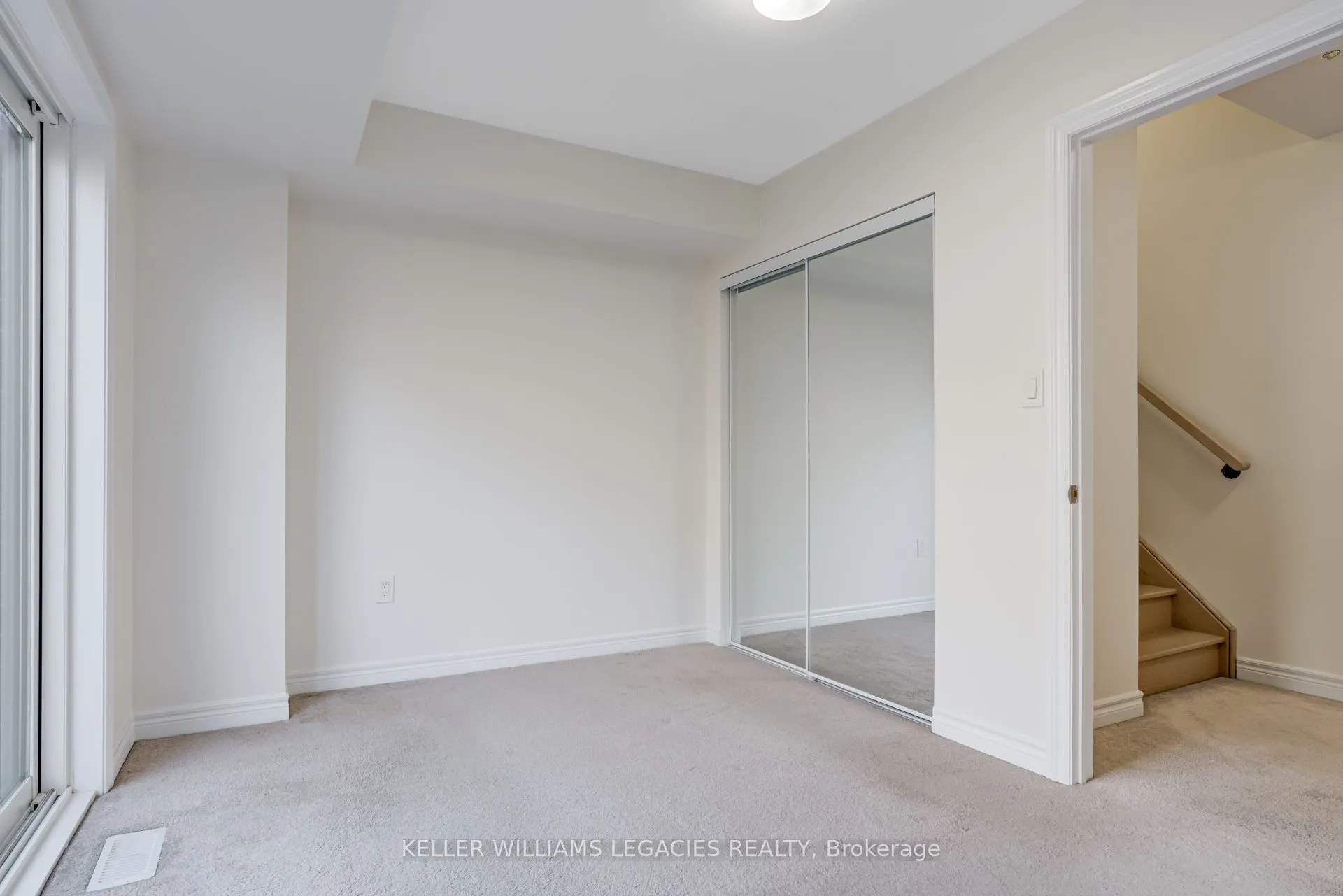 1371 Gull Crossing, #B