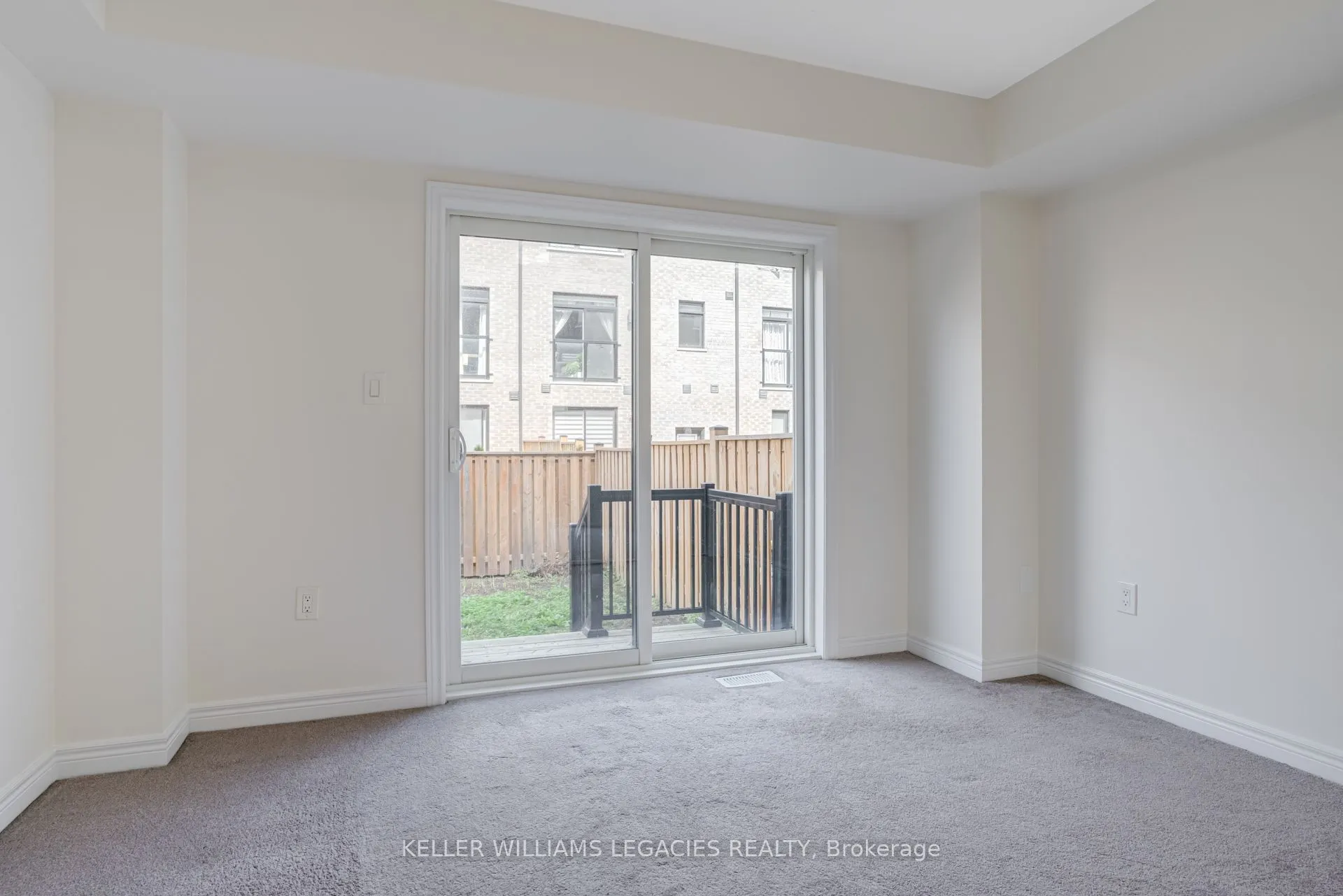 1371 Gull Crossing, #B