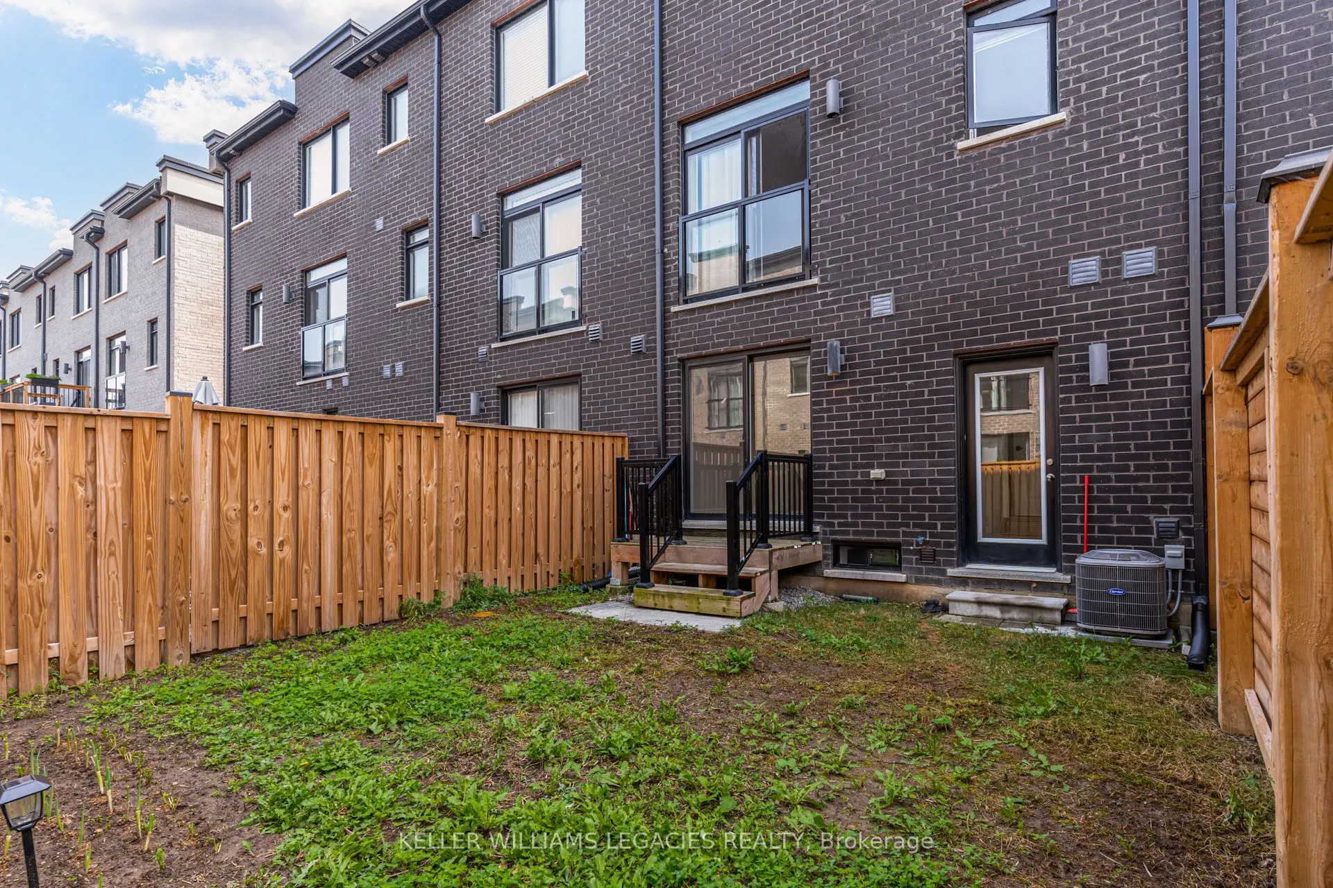 1371 Gull Crossing, #B