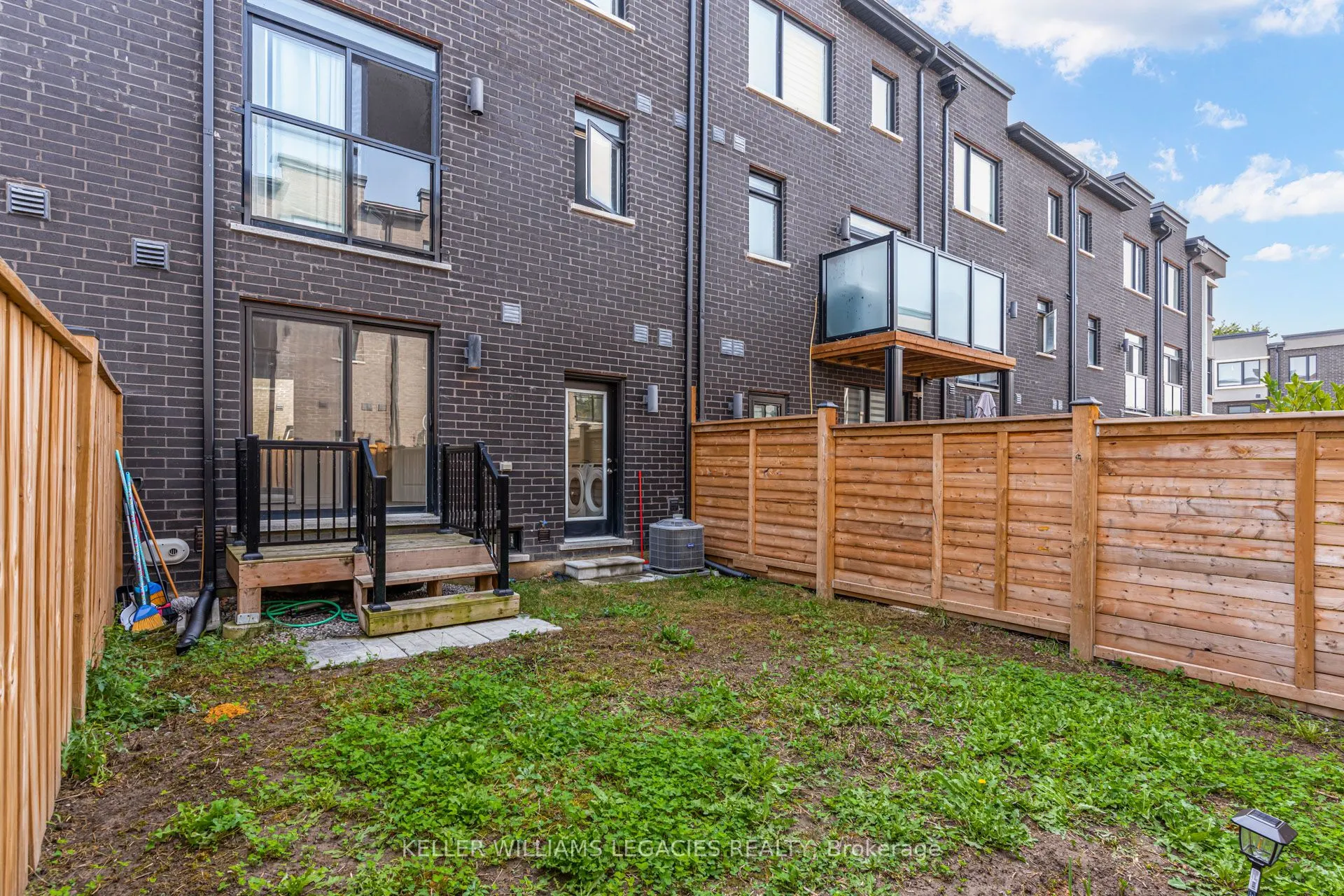 1371 Gull Crossing, #B
