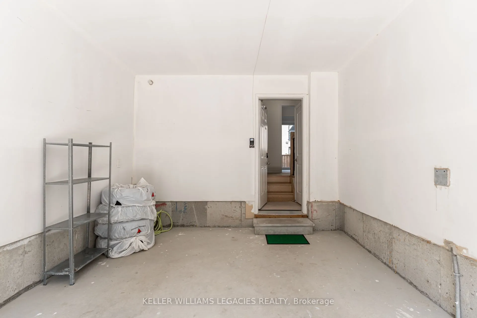 1371 Gull Crossing, #B