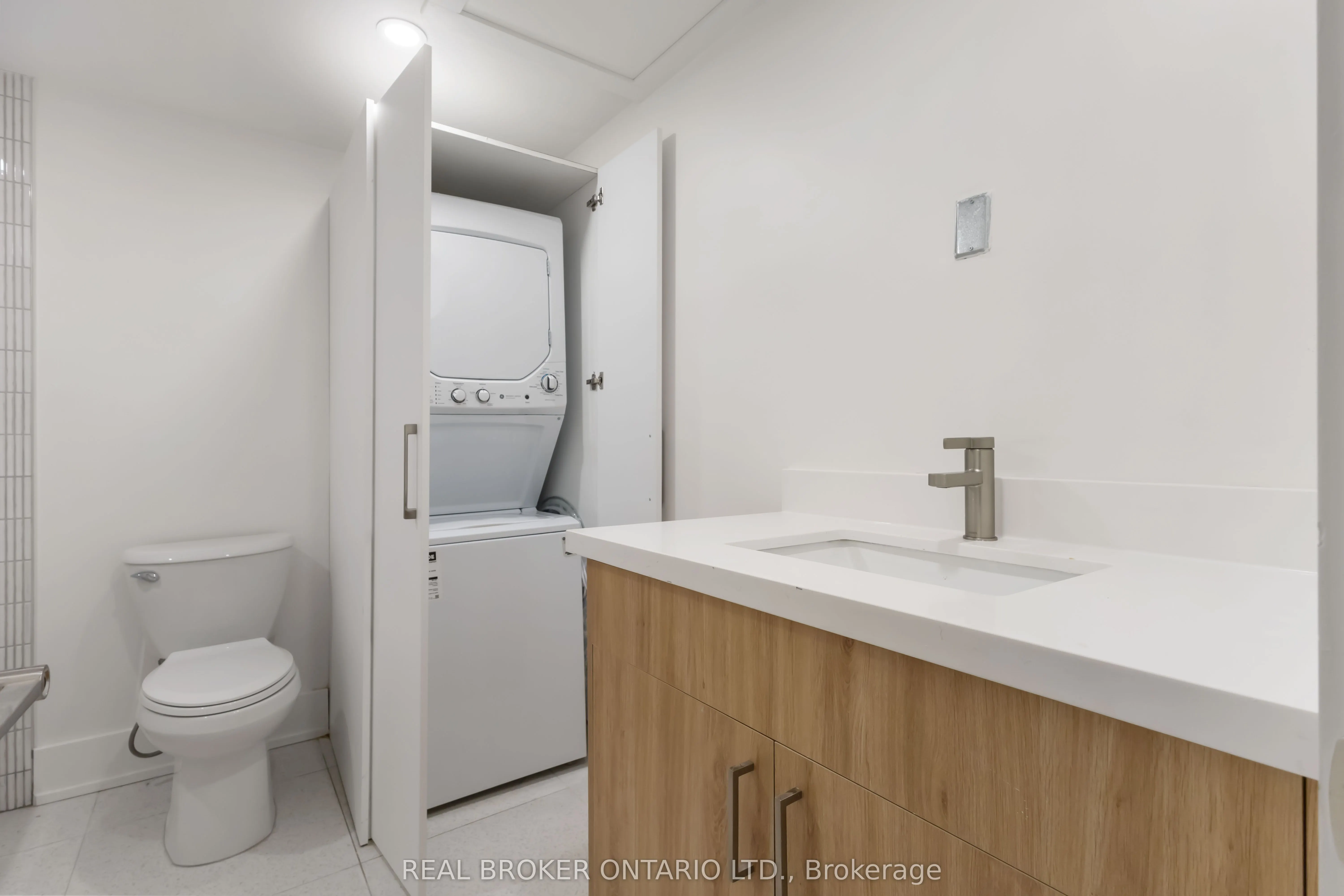 72 Jones Avenue, #Unit B