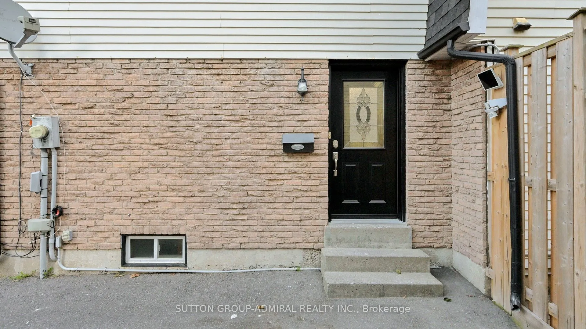 355 Ormond Drive