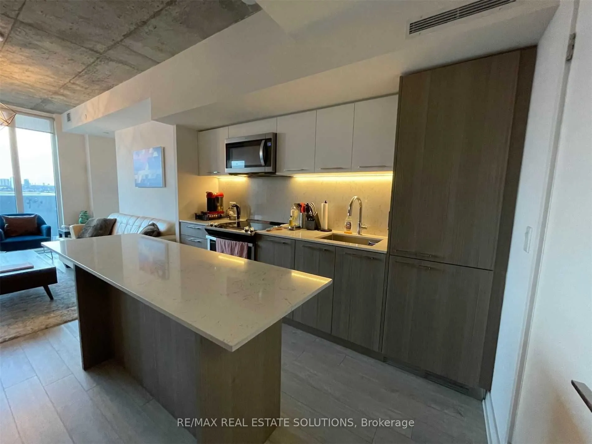 15 Baseball Place, #1701