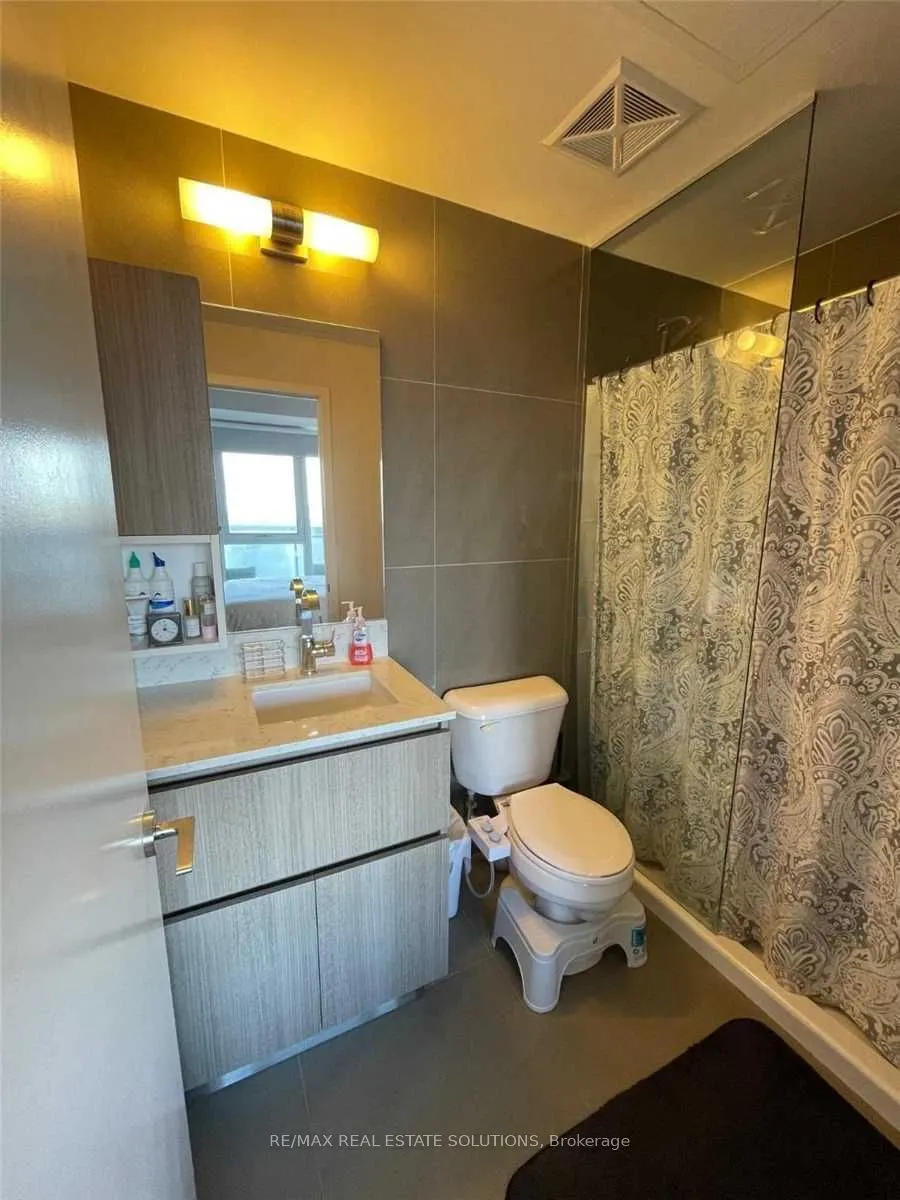 15 Baseball Place, #1701