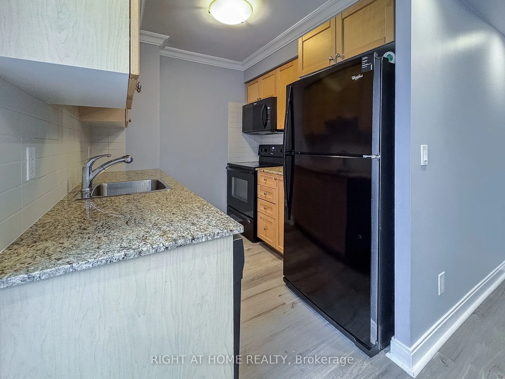 181 Village Green Square, #1419