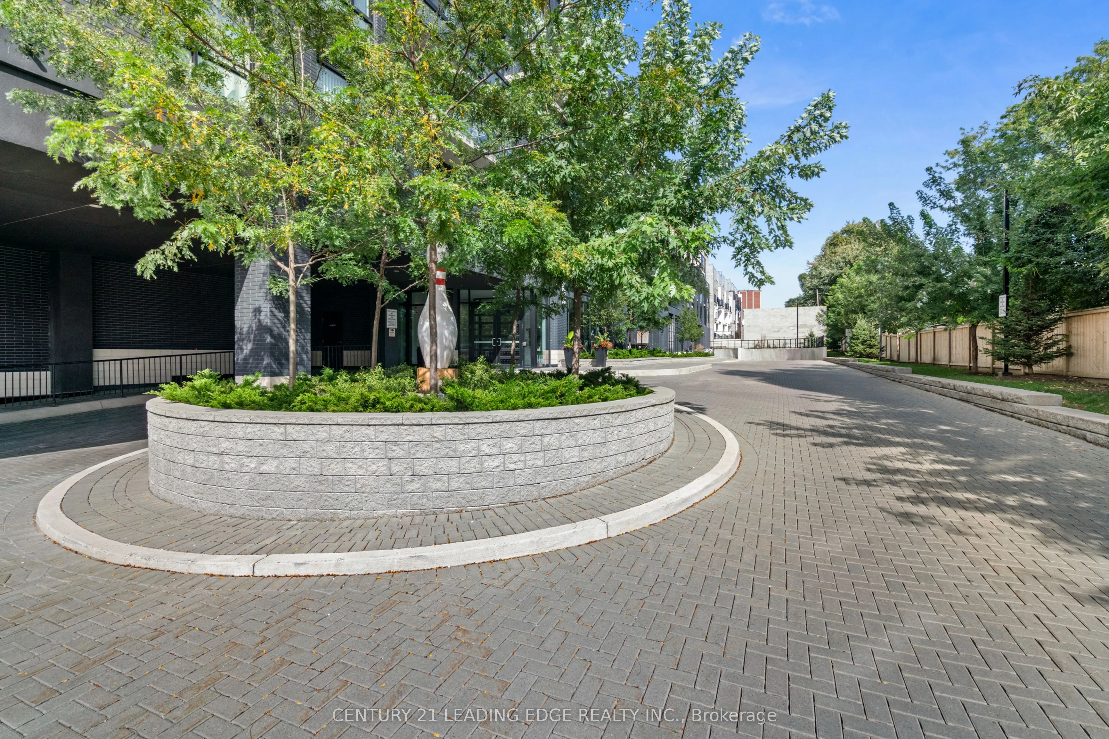 1401 O'Connor Drive, #207