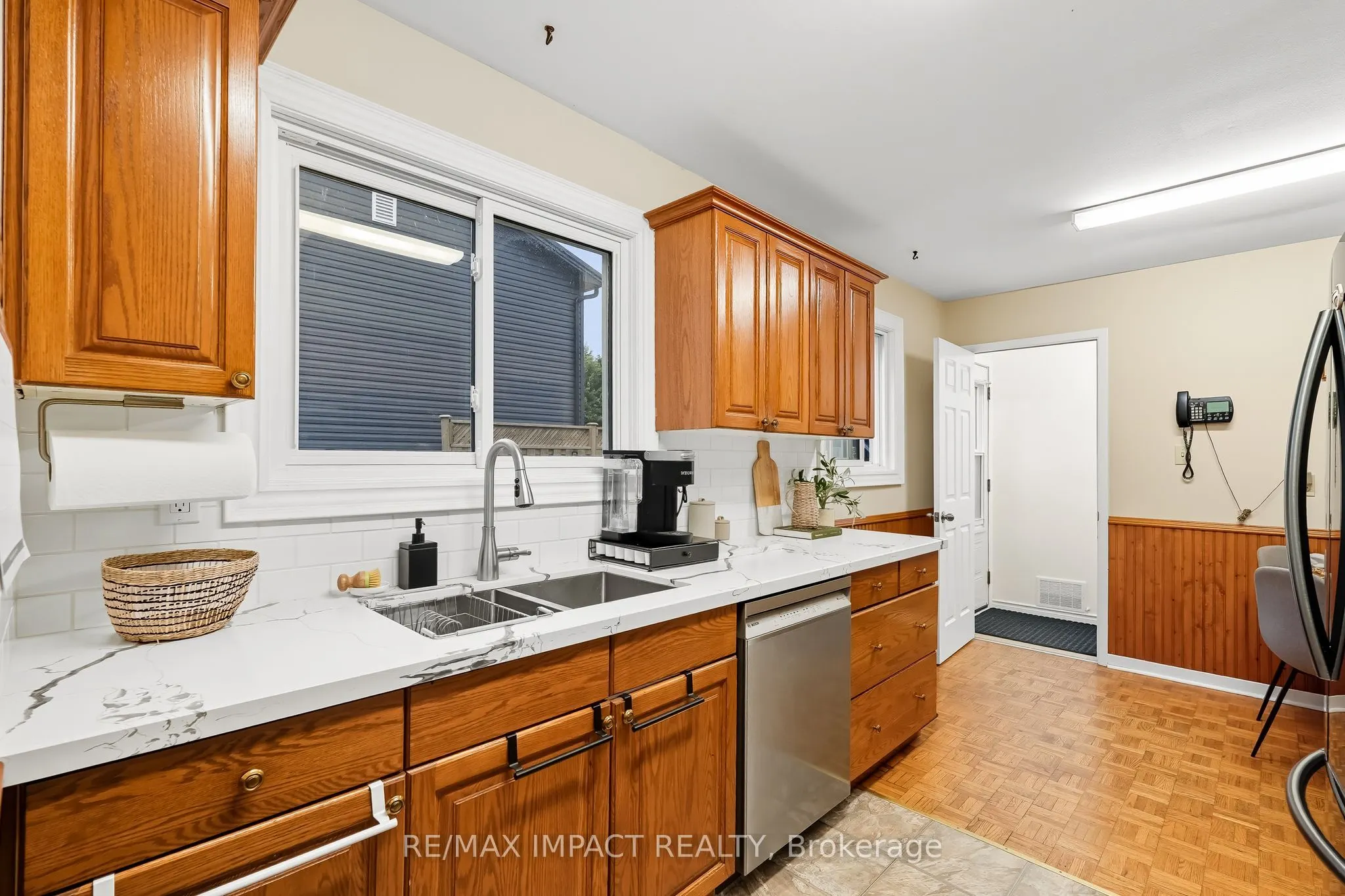 25 Roser Crescent