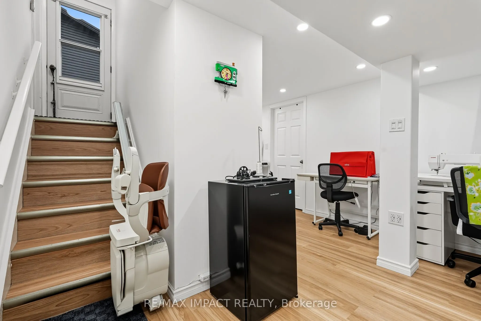25 Roser Crescent