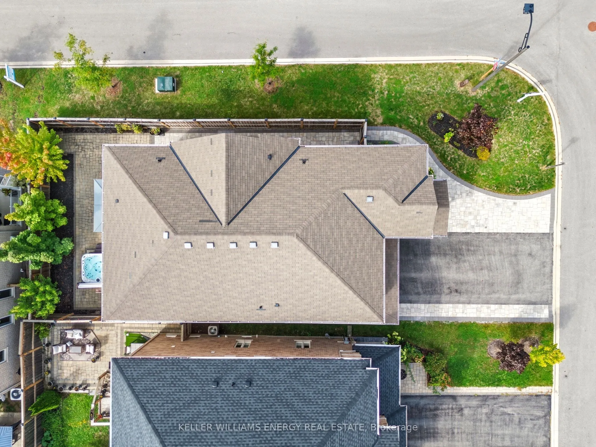 906 Wrenwood Drive