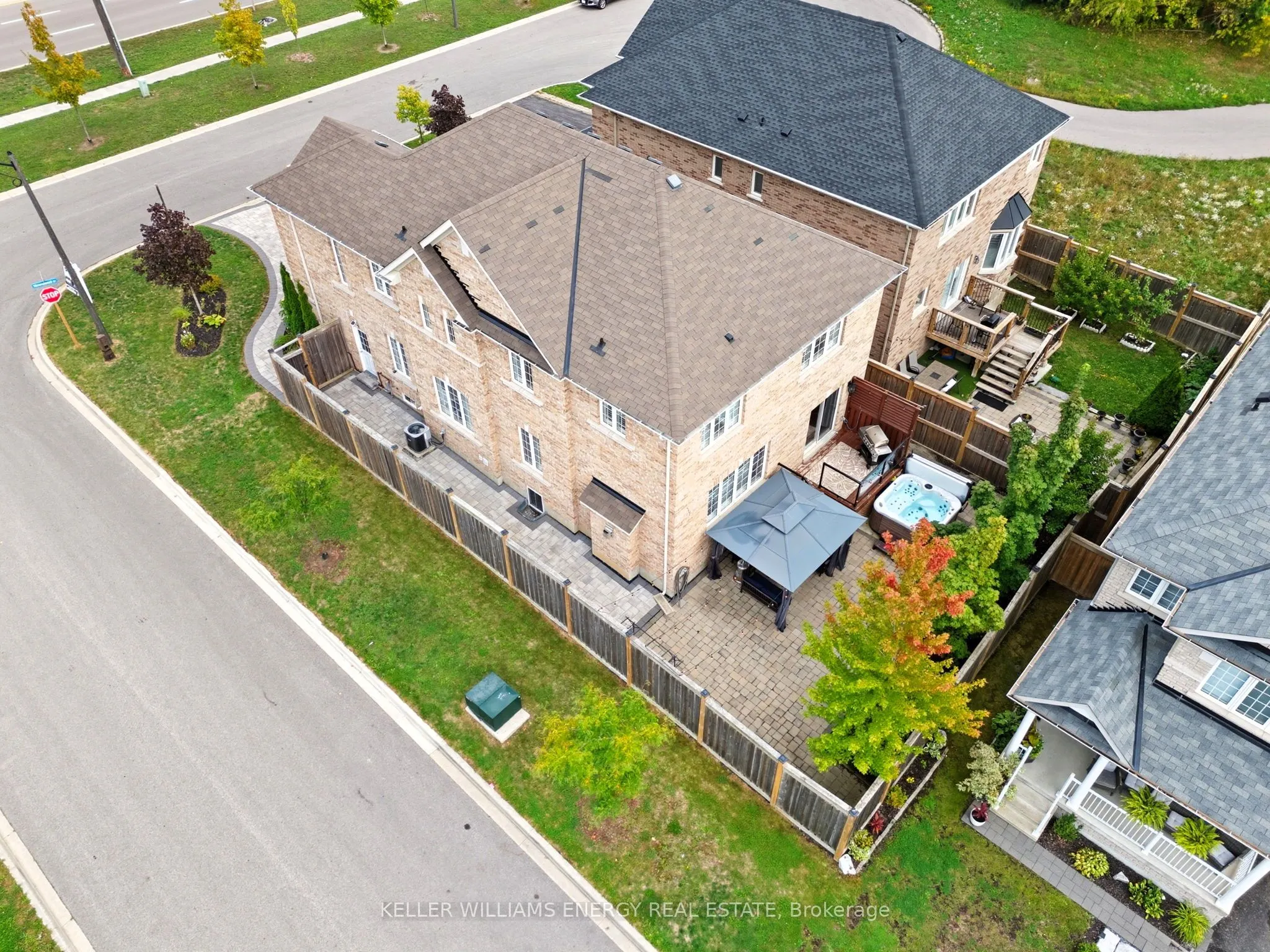 906 Wrenwood Drive