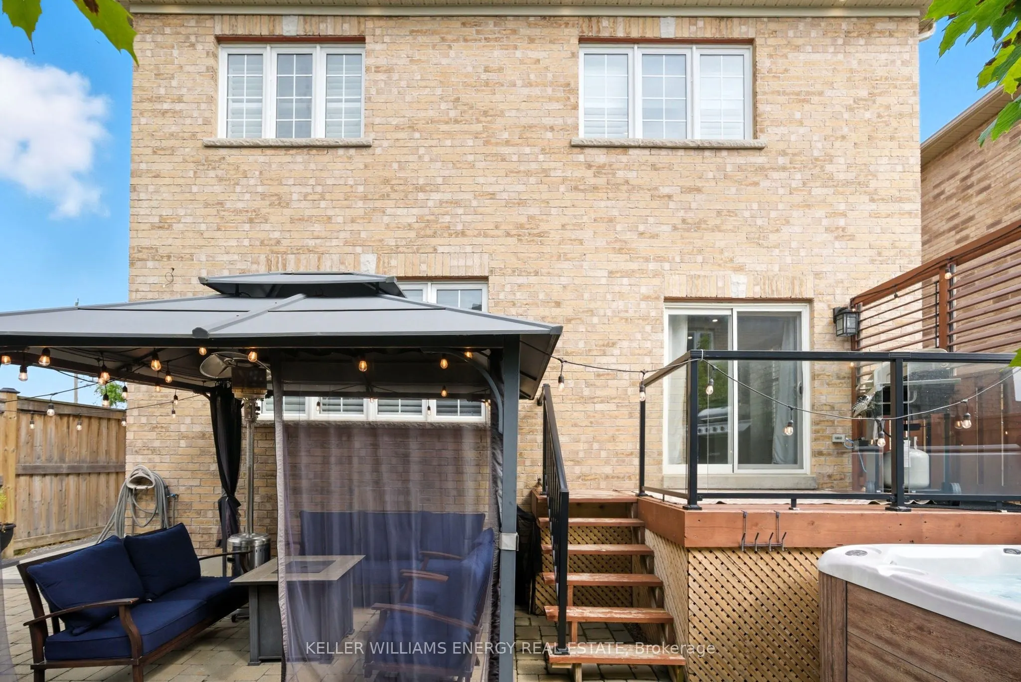 906 Wrenwood Drive