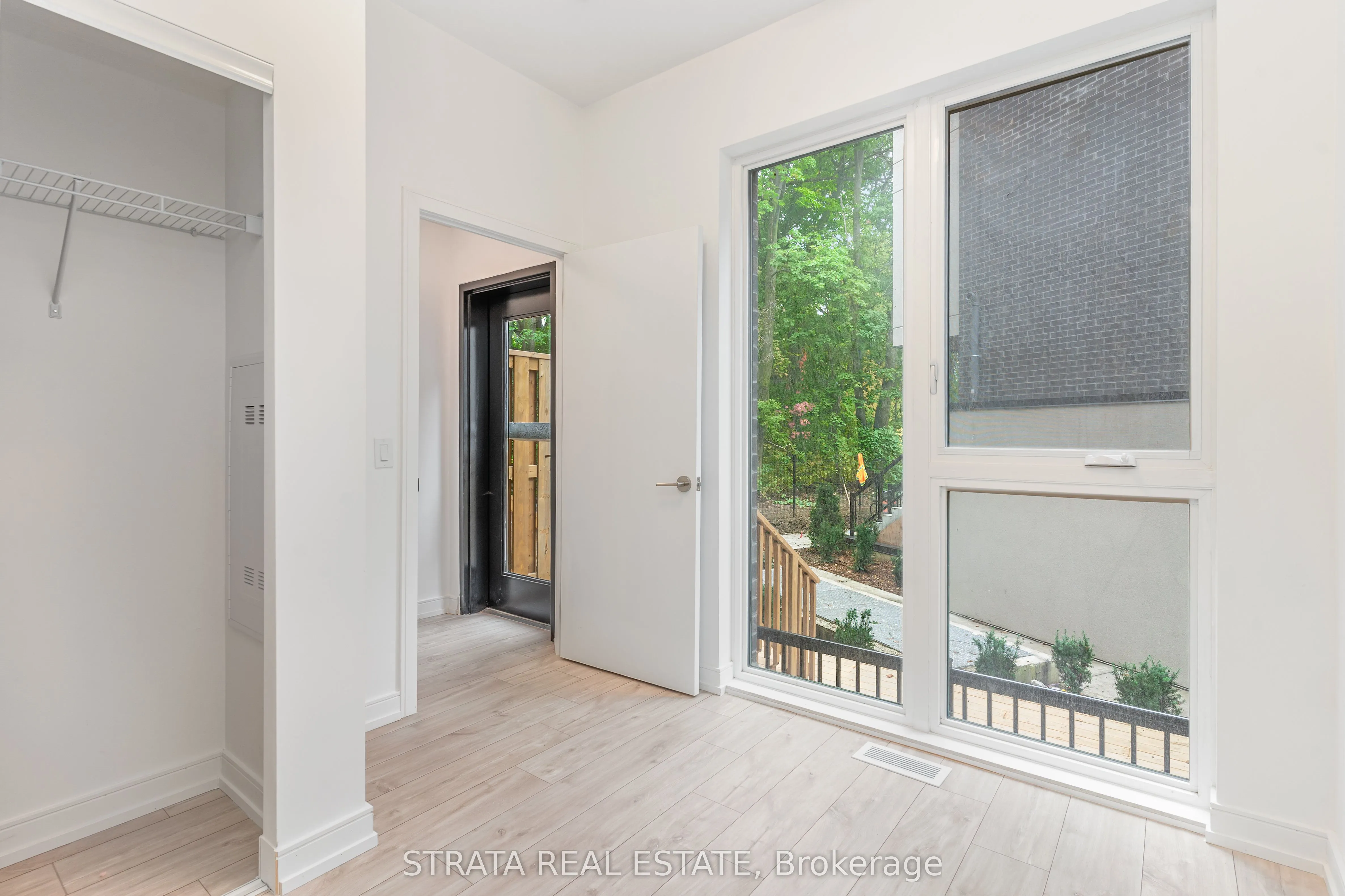 168 Clonmore Drive, #5