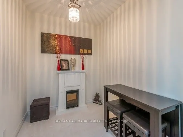 68 Grangeway Avenue, #1115