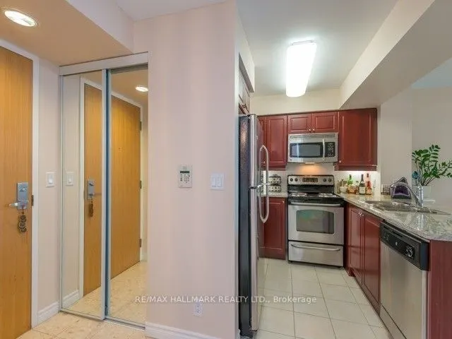 68 Grangeway Avenue, #1115
