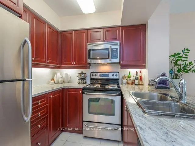 68 Grangeway Avenue, #1115
